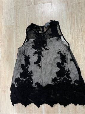 Sunday in Brooklyn Black Floral Lace Tank Top small